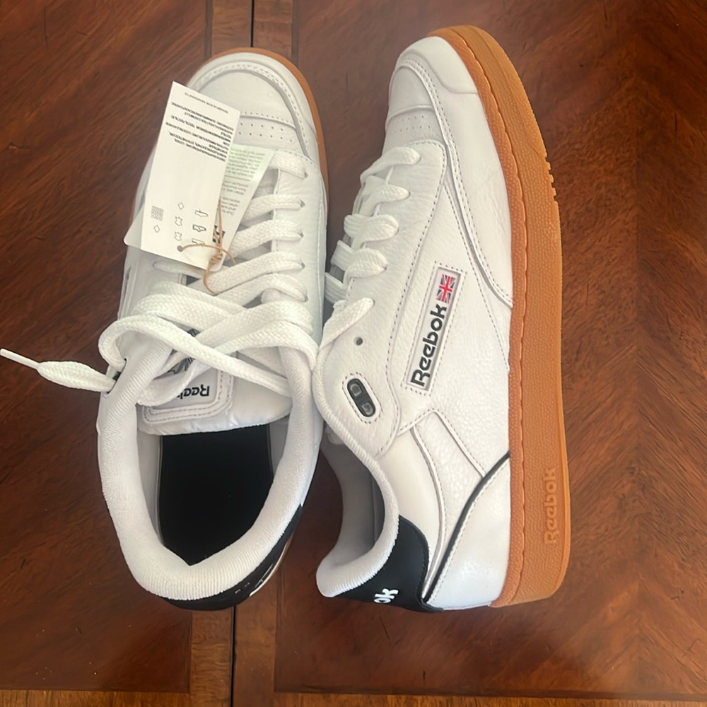 BRAND NEW Reebok Mens Club C